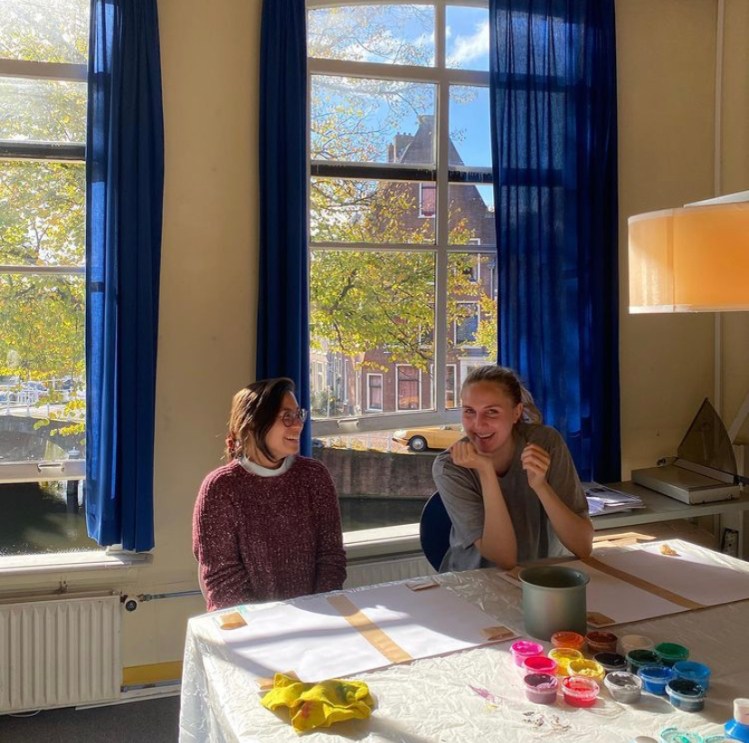 Expressive Art Therapy / Creative Response Therapy / Intuitive Painting / Spontaneous Painting